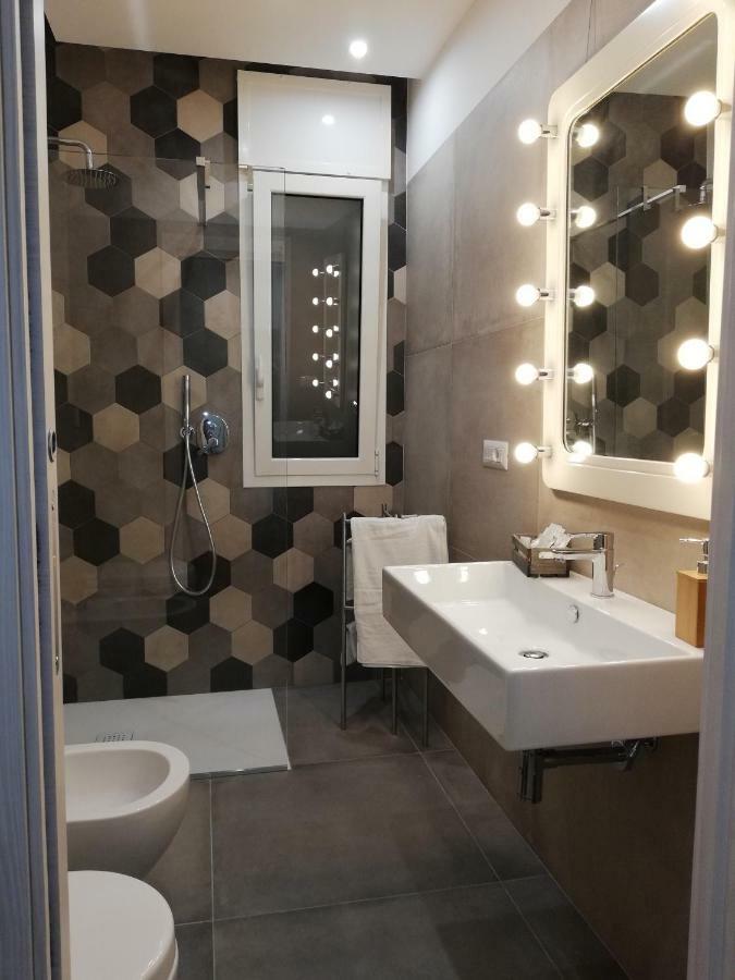 Appartement Dimora San Ferdinando 2 à Bari Extérieur photo