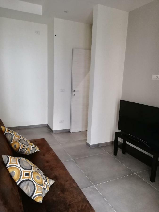 Appartement Dimora San Ferdinando 2 à Bari Extérieur photo